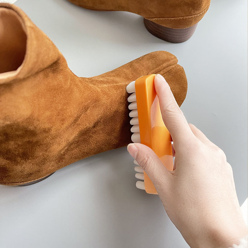 Spazzola in pelle per stivali  - Sneaker Cleaner recensione e prezzo
